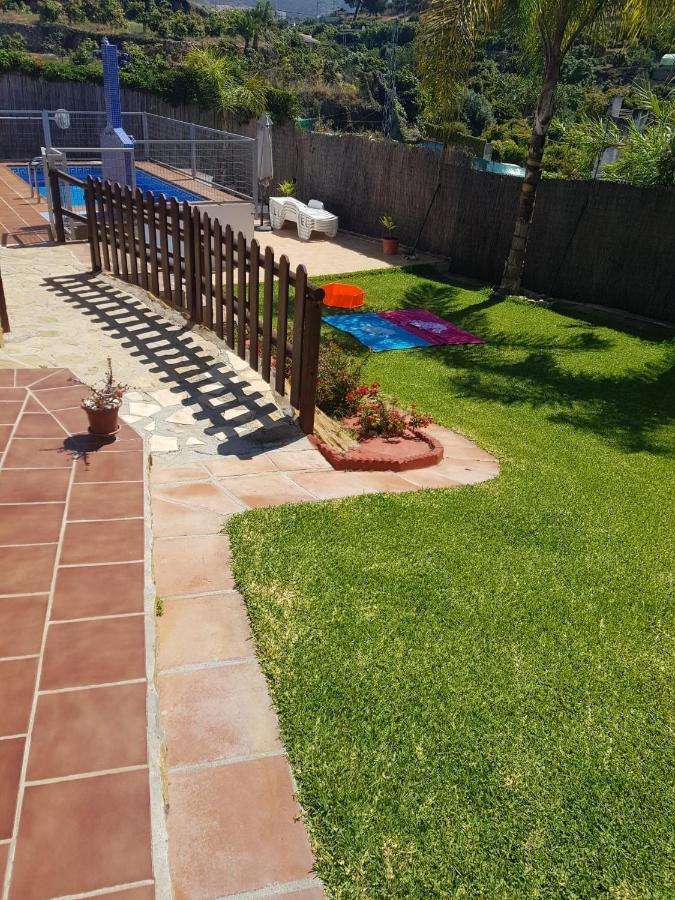 ネルハ Casa Cecilioヴィラ エクステリア 写真